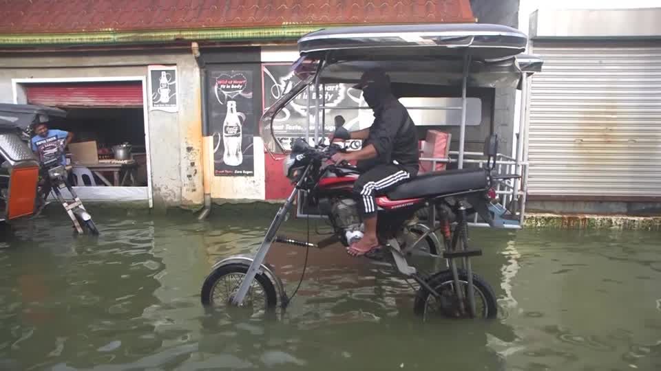 Video: Raffinierte Wassertaxis Video: Raffinierte Wassertaxis