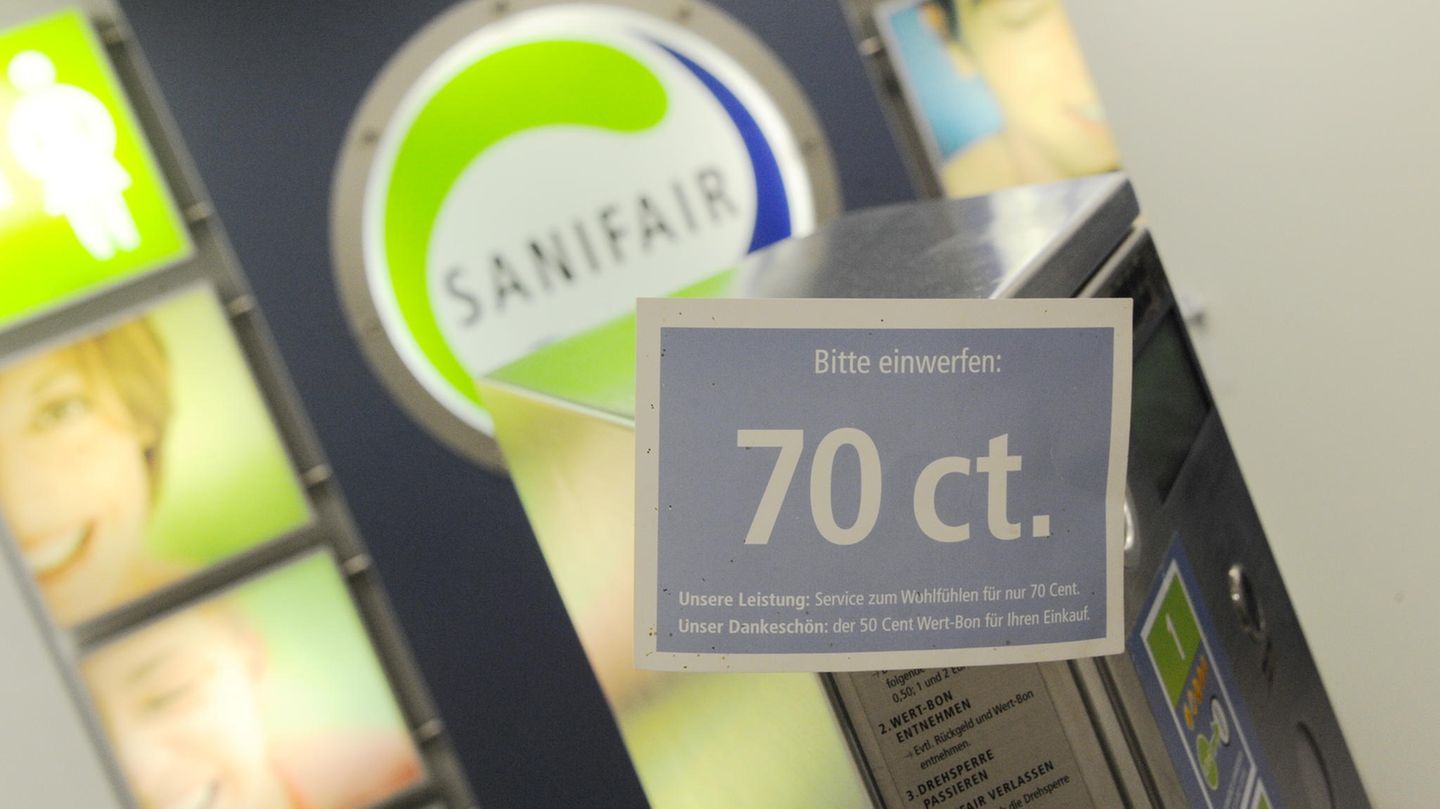 Sanifair erhöht Preise auf öffentlichen WC's