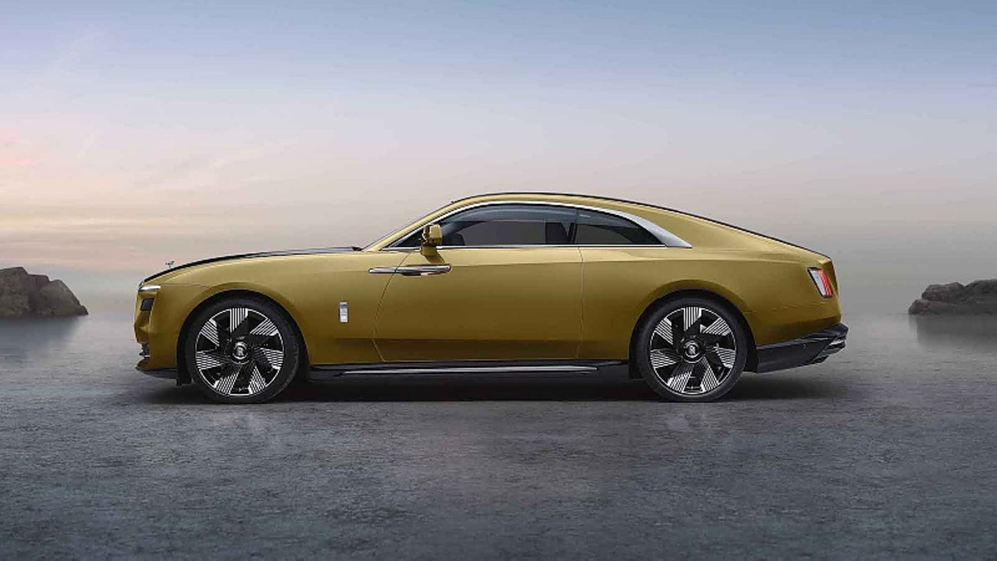Rolls-Royce Spectre 2023