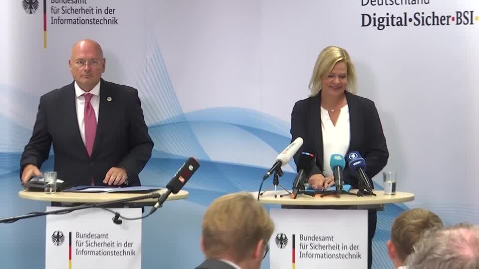 Video: Faeser beruft BSI-Präsident Schönbohm ab Video: Faeser beruft BSI-Präsident Schönbohm ab