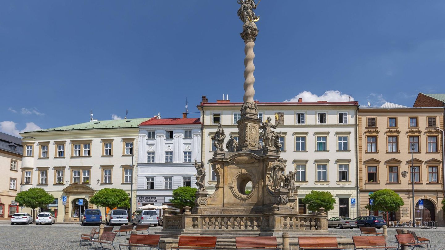 Olomouc, Tschechien Blick auf die Dreifaltigkeitssäule in Olomouc, Tschechien