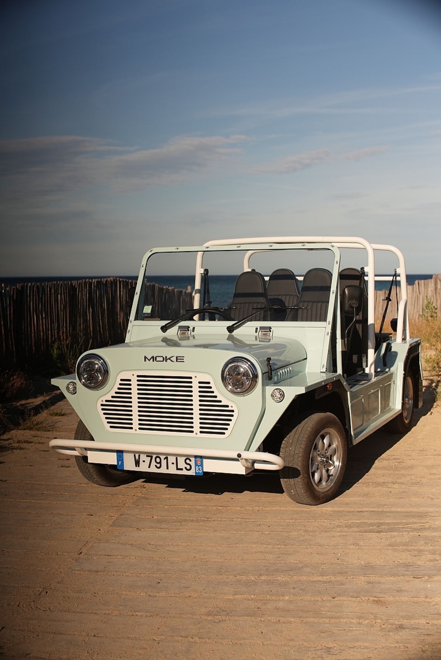 Electric Moke Californian 2023