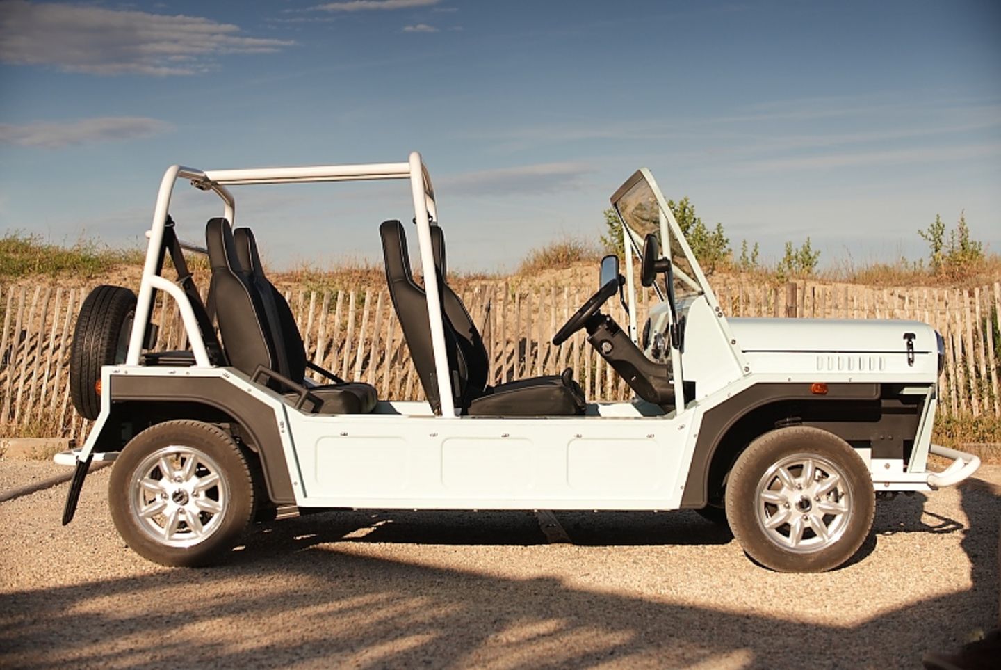 Electric Moke Californian 2023