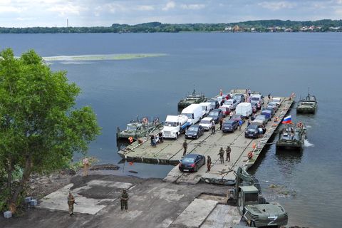 Bislang nutzten die Russen bei Cherson eine Fähre zur Überquerung des Dnipro.