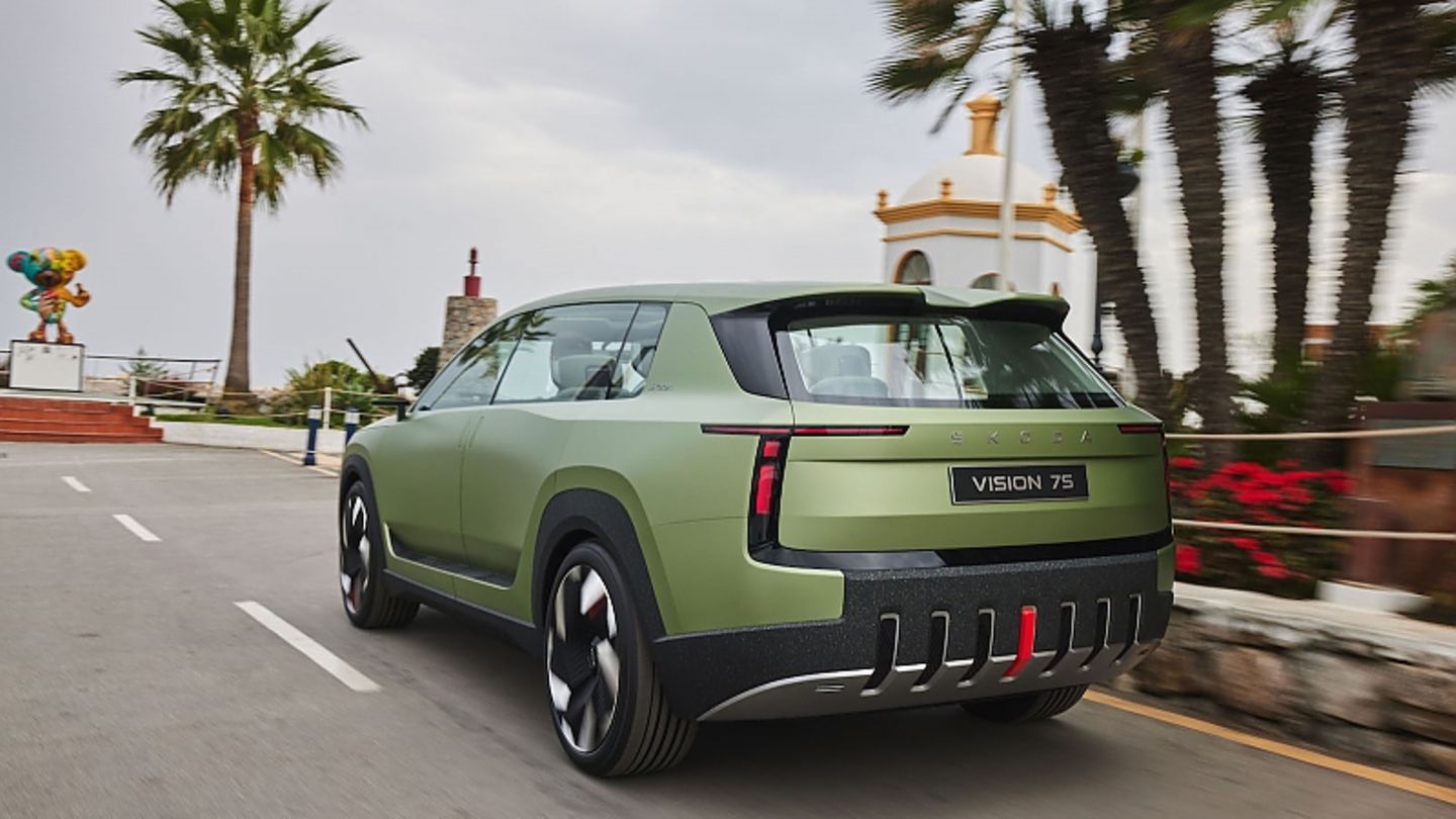 Fascination: Skoda Vision 7S: Grow upwards - 24 Hours World