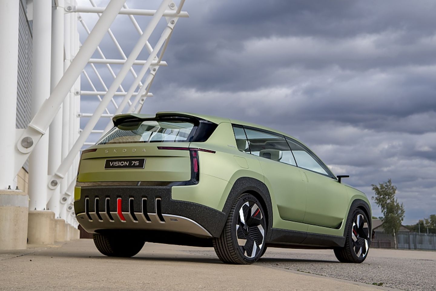 Skoda Vision 7S