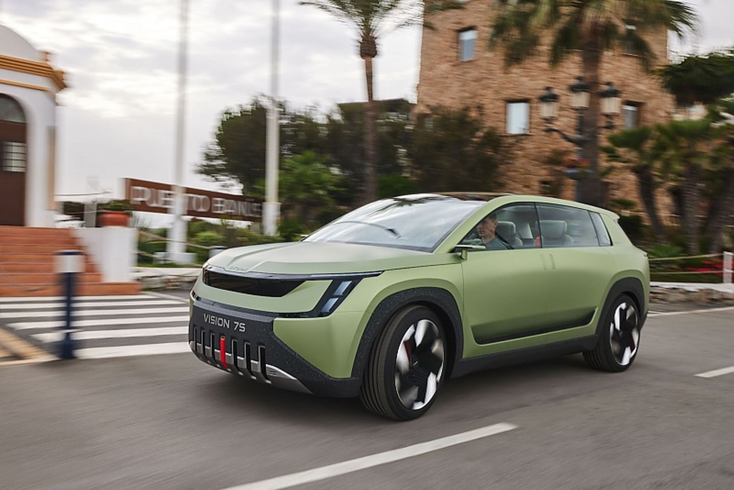 Skoda Vision 7S
