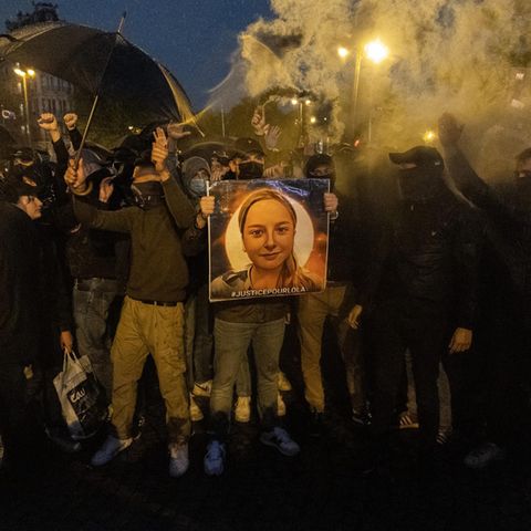 Rechte Gruppierungen gehen in Paris "für Lola" auf die Straße