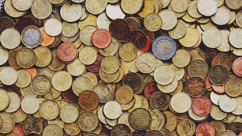 Logikrätsel: Können Sie erraten, wieviele Münzen gesucht sind?