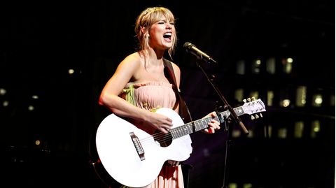 Taylor Swifts Gesichtsausdruck fasst das Hörerlebnis von "Midnights" recht gut zusammen