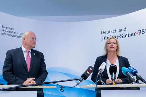 Arne Schönbohm und Nancy Faeser