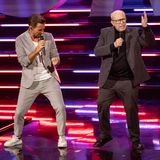 Wer hätte das gedacht? Fußball-Legende Reiner Calmund betritt die Bühne in Leipzig und singt mit Florian Silbereisen. Das Publikum feiert ihn dafür.