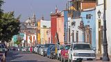 Bunte Häuser in Santiago de Querétaro, Mexiko