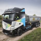 Mercedes eActros LongHaul mit Kipplader