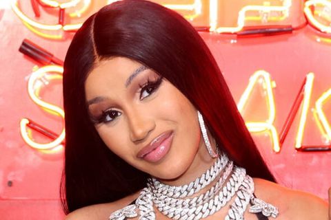 Cardi B. verkündet Schwangerschaft – und reicht die Scheidung ein | STERN.de