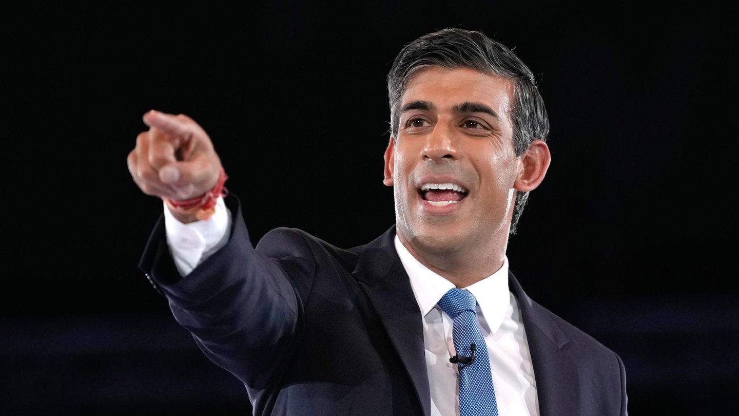 Rishi Sunak becomes Britain’s new Prime Minister