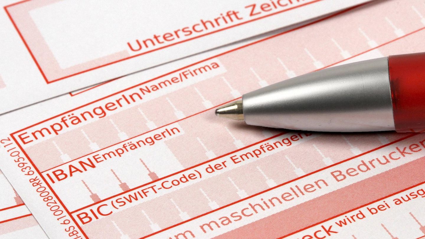 Überweisung