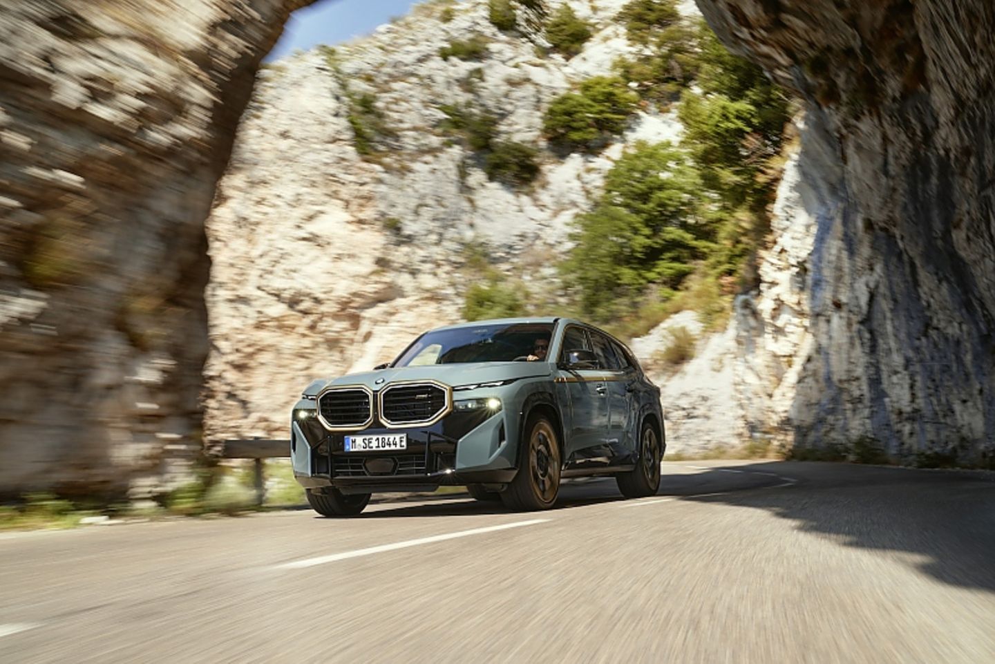 BMW XM 2023