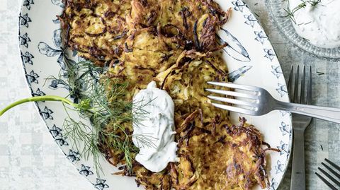 Kartoffel-Kohlrabi-Latkes