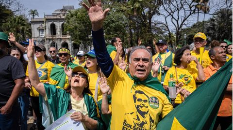 Anhänger von Jair Bolsonaro bei einem Wahlkampfauftritt in Belo Horizonte