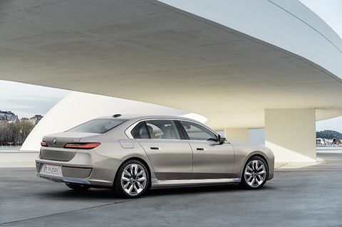 BMW i7 High Security
