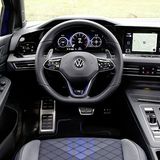 VW Golf R Variant MJ 2022
