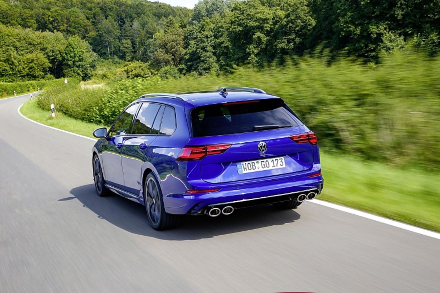 VW Golf R Variant MJ 2022