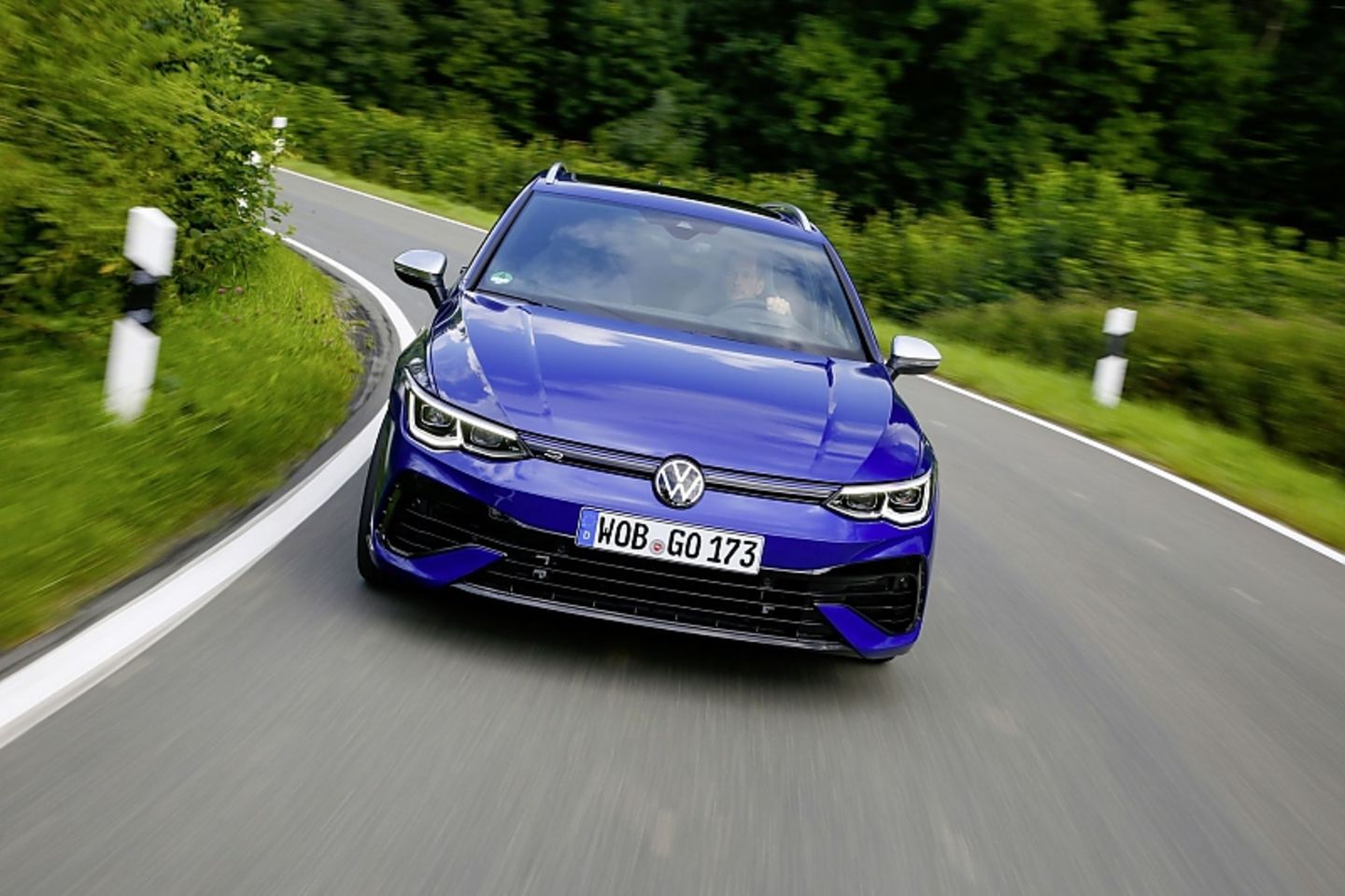 VW Golf R Variant MJ 2022