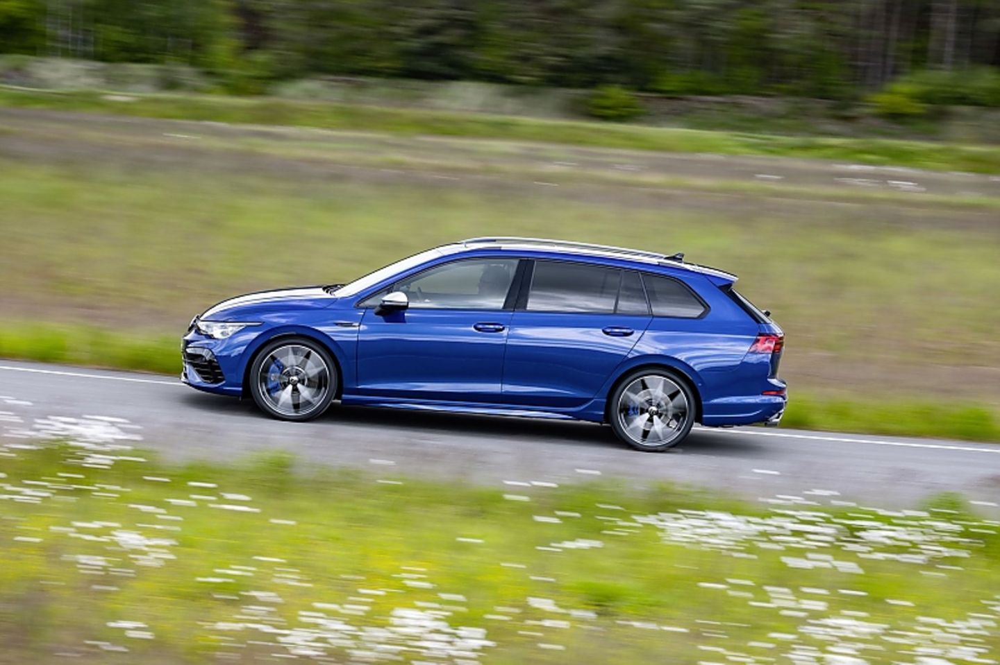 VW Golf R Variant MJ 2022