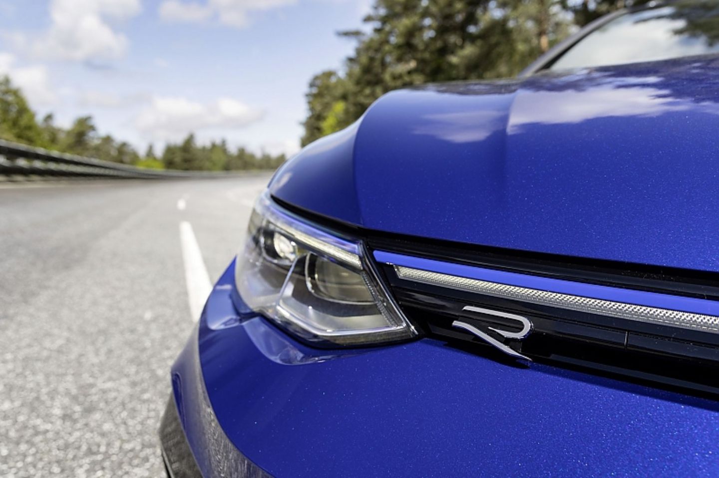 VW Golf R Variant MJ 2022