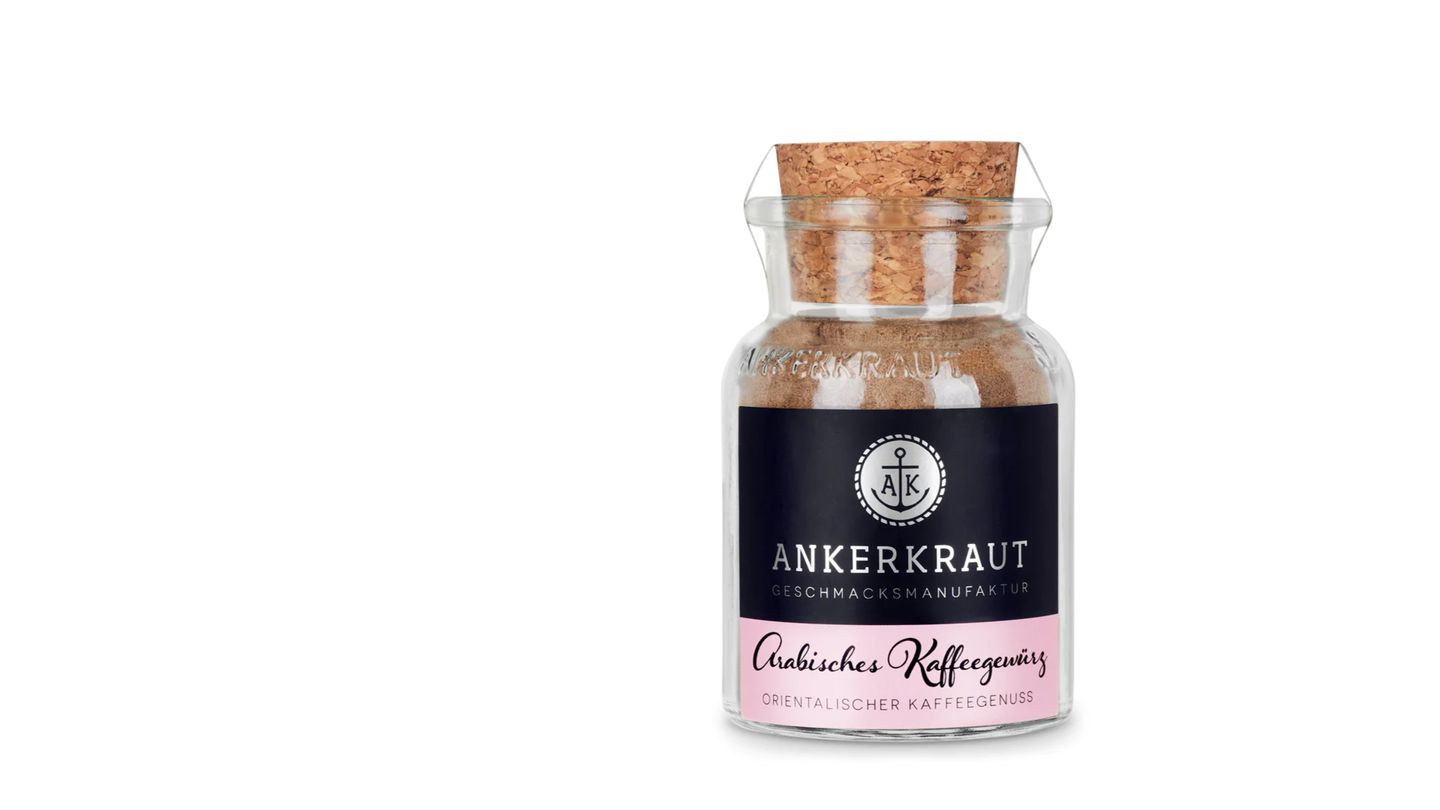 Geschenketipps: Kaffee mit Würze: Ankerkraut Kaffee-Gewürzmischung Ein Prise Zimt oder Salz ins Kaffeepulver kann dem Kaffee schon eine weichere Note geben. Wer es noch exotischer mag, probiert die auf Kaffee abgestimmten Gewürzmischungen aus Kardamom, Zimt und Nelke des Hamburger Unternehmens Ankerkraut. Kaffee mit Würze: Ankerkraut Kaffee-Gewürzmischung Ein Prise Zimt oder Salz ins Kaffeepulver kann dem Kaffee schon eine weichere Note geben. Wer es noch exotischer mag, probiert die auf Kaffee abgestimmten Gewürzmischungen aus Kardamom, Zimt und Nelke des Hamburger Unternehmens Ankerkraut.