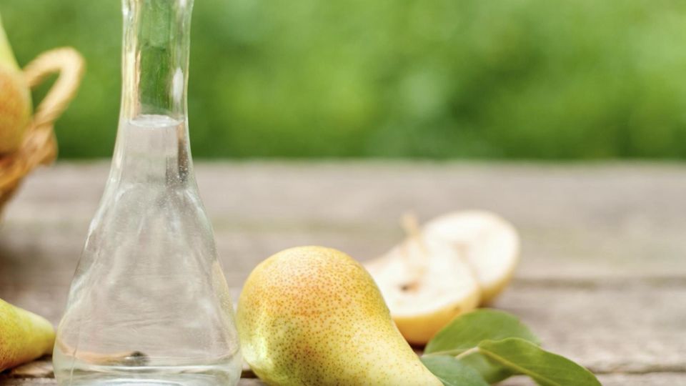 Leckeres Rezept: Birnenlikör wie bei Oma: Einfach selbstgemacht mit nur fünf Zutaten