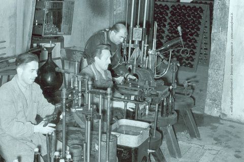 Historisches Bild aus dem Keller von Ferrari Trento