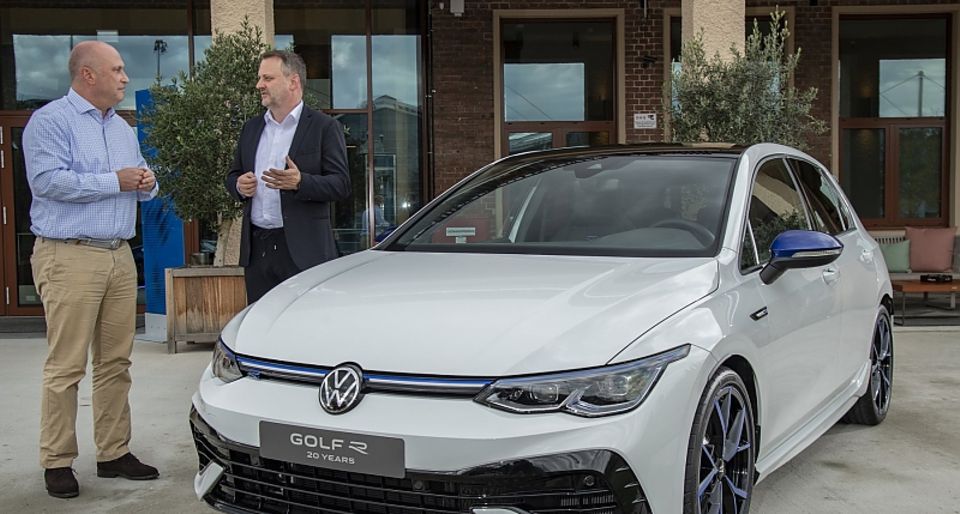 Volkswagen R boss Reinhold Ivenz (right)