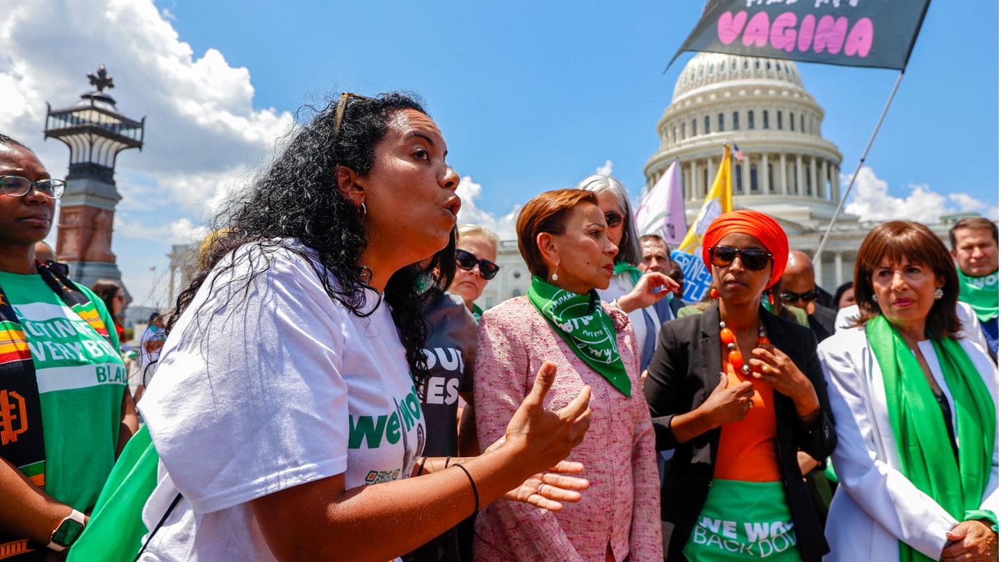 USA im Sommer 2022: Frauen demonstrieren in Washington für das Recht auf Abtreibung