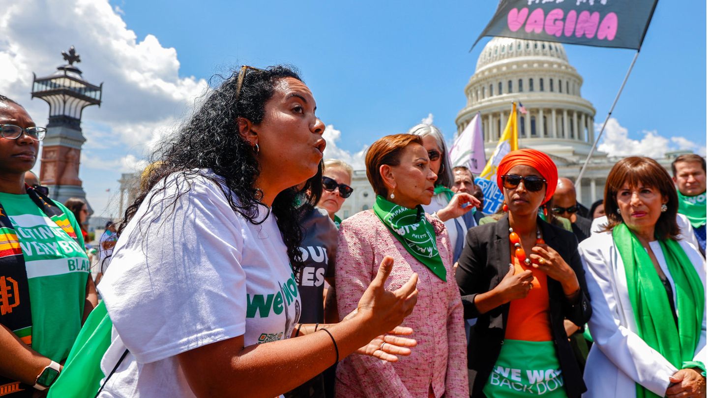 USA im Sommer 2022: Frauen demonstrieren in Washington für das Recht auf Abtreibung