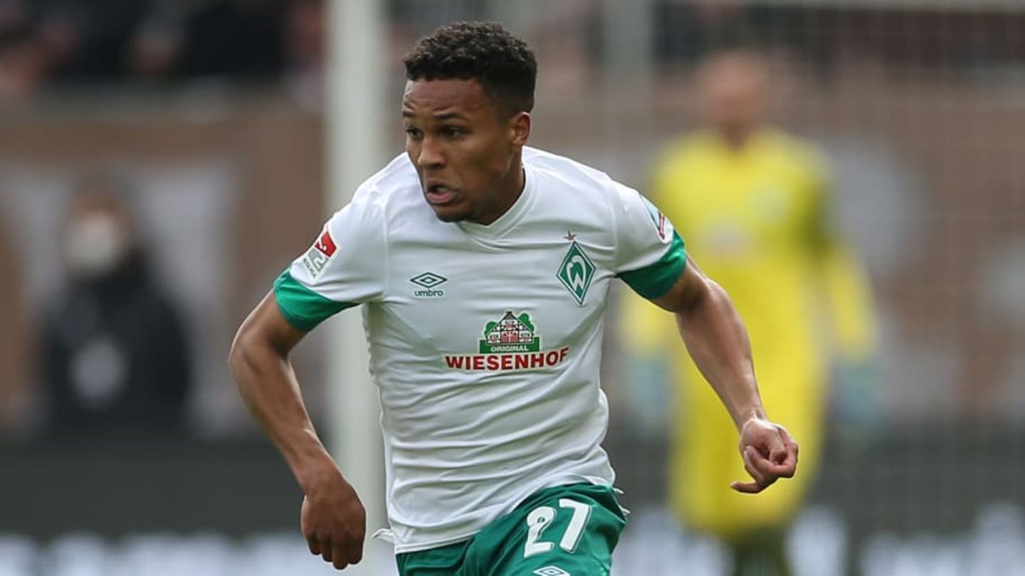 Werder Bremen: Walked for Felix Agu in 2022