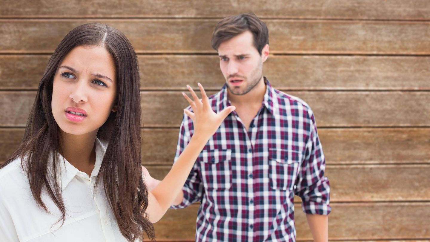 Ein Mann und eine Frau im Streit
