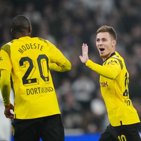 Thorgan Hazard (M.) brachte den BVB in Führung