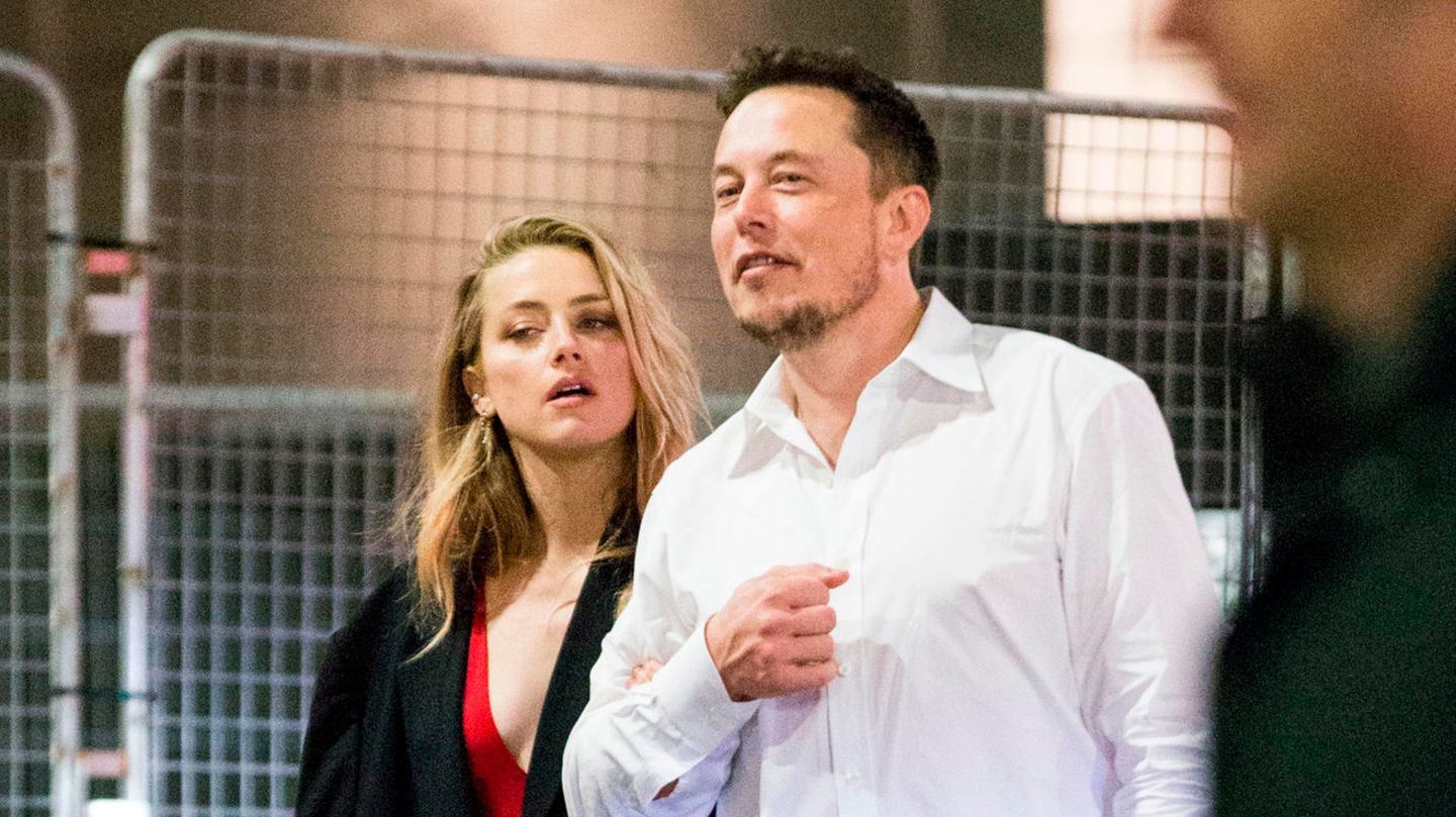 Amber Heard elimina su cuenta de Twitter luego de que Elon Musk comprara la plataforma
