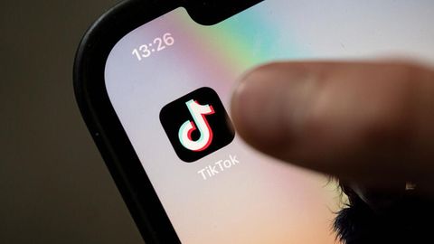 Das Symbol der Tiktok-App auf einem Smartphone