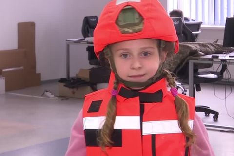 Krieg in der Ukraine: Wenn Kinder Splitterschutzwesten brauchen