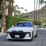 BMW 760i xDrive 2023