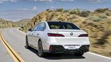 BMW 760i xDrive 2023