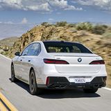 BMW 760i xDrive 2023