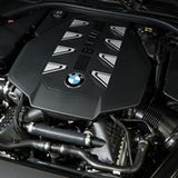 BMW 760i xDrive 2023