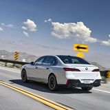 BMW 760i xDrive 2023