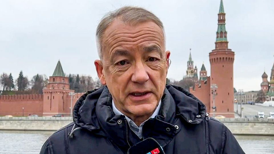 Reporter Rainer Munz berichtet aus Moskau Reporter Rainer Munz berichtet aus Moskau