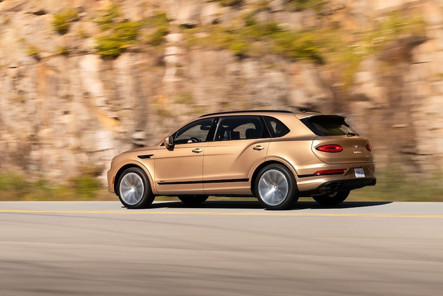 Bentley Bentayga EWB