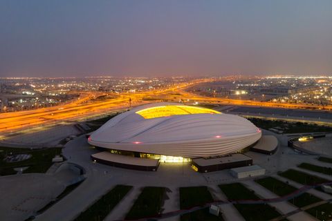 Das Stadion liegt in Al Wakrah, 22 Kilometer südlich des Zentrums von Doha.  Kapazität: 40.000  Eröffnung: 2019  Spiele: sechs Gruppenspiele und ein Achtelfinale.